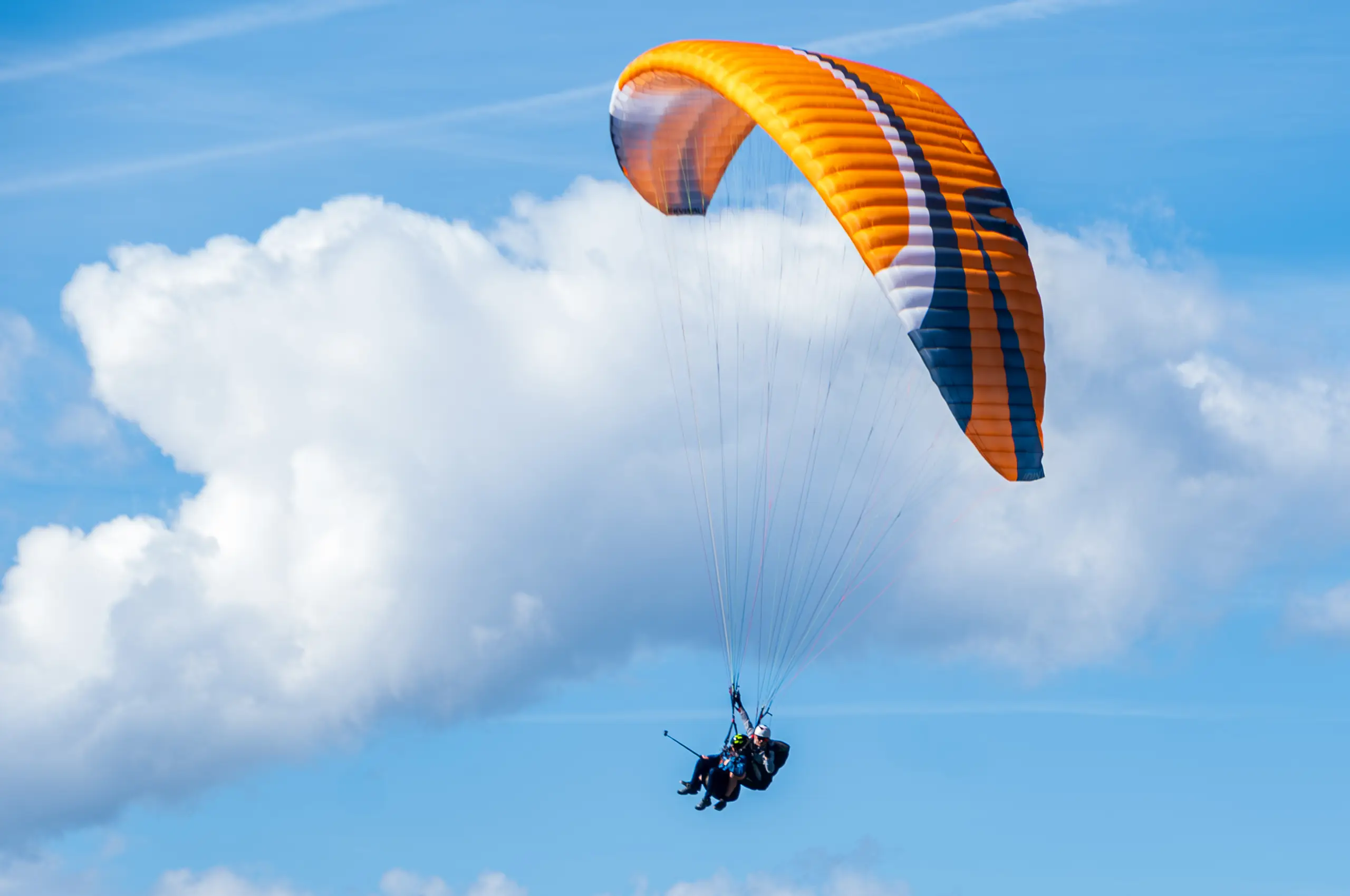 Tandem Paragliding über Westendorf in den Kitzbüheler Alpen mit Fly Tirol